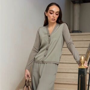 Max Mara Edipo Cardigan. Size M. MSRP $ 775. NWT With Call Out - See Pic.